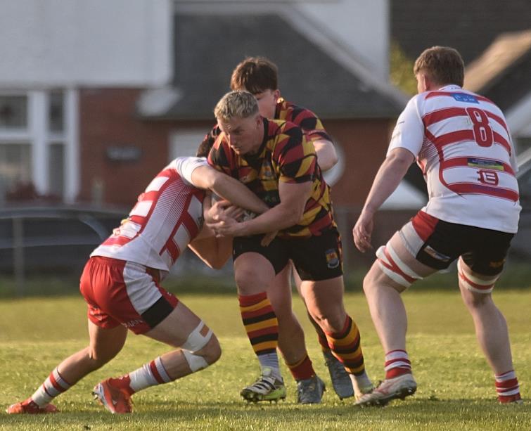 Good defence by The Mariners